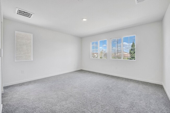 Building Photo - 7725 Forestdale Wy