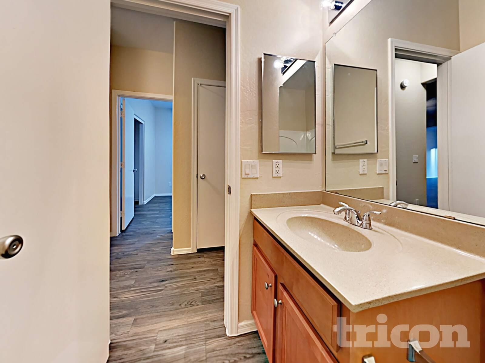 Building Photo - 7107 W St Catherine Ave