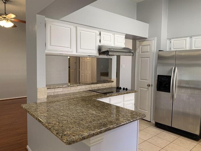 Building Photo - 3111 Lazy Brook Dr