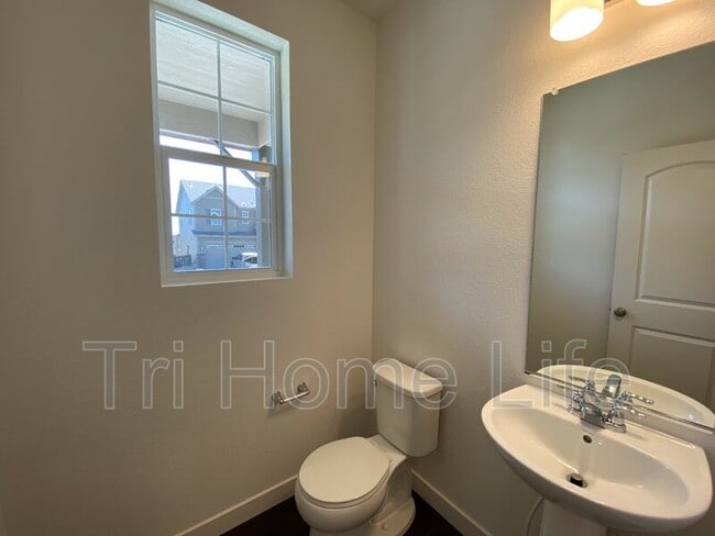 Building Photo - 6325 Stablecross Trl