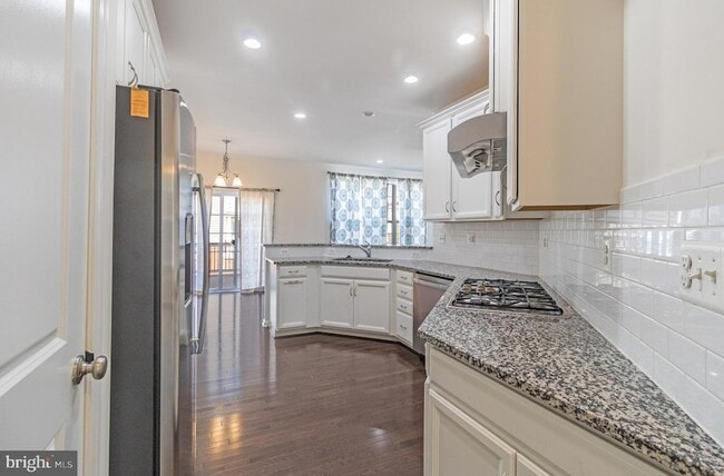 Building Photo - 23409 Berkeley Meadows Dr