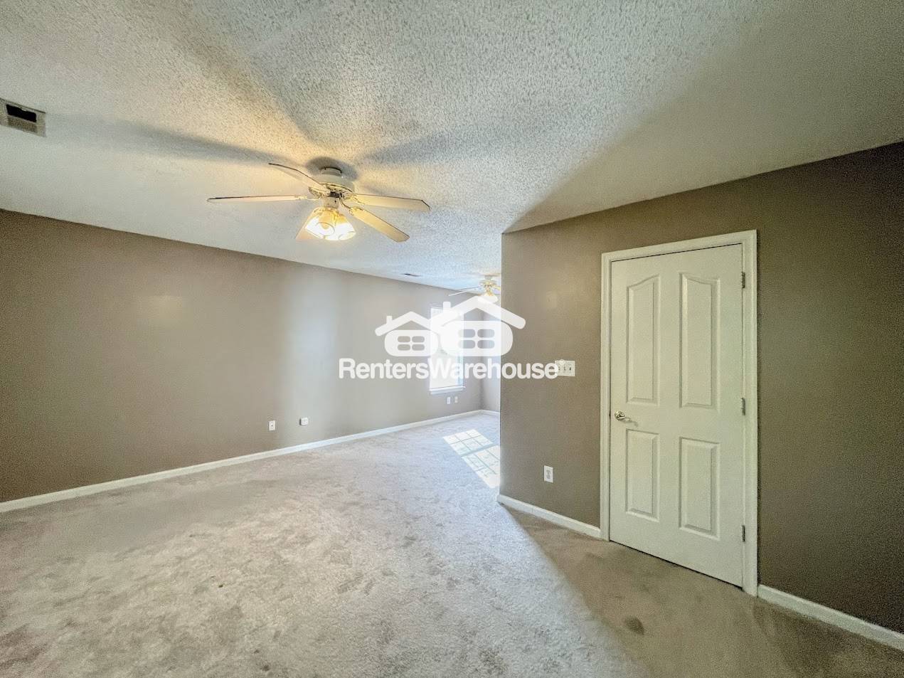 Building Photo - 805 Greystone Trce