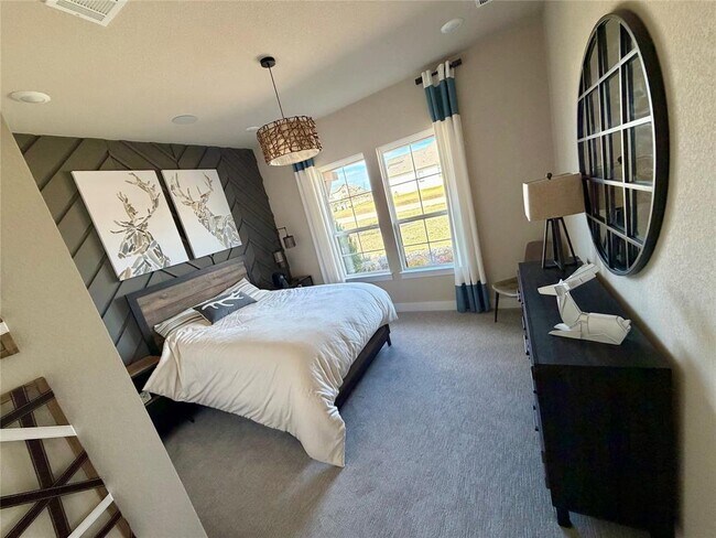 Building Photo - 217 Northcrest Dr