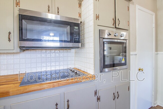 Building Photo - 4930 17th St
