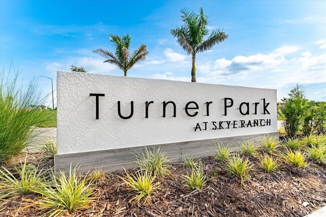 Building Photo - 8765 Daybreak St