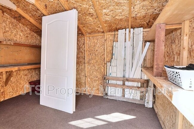 Building Photo - 3232 Balada Way