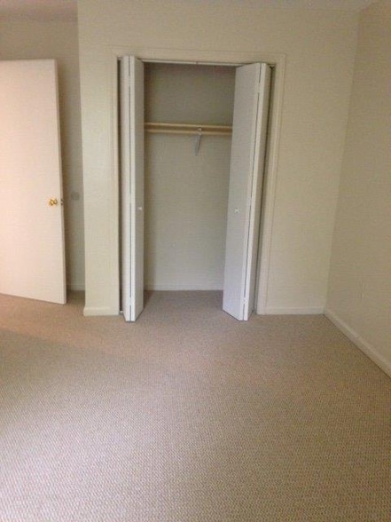 Building Photo - 250 Fairmont Ave