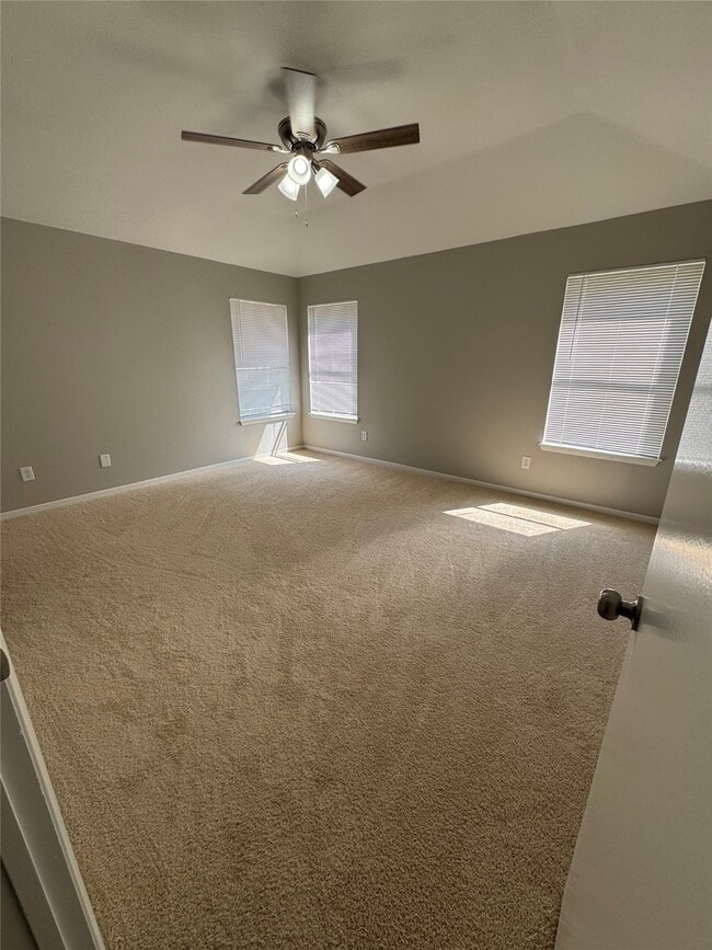 Building Photo - 3111 Timber View Dr
