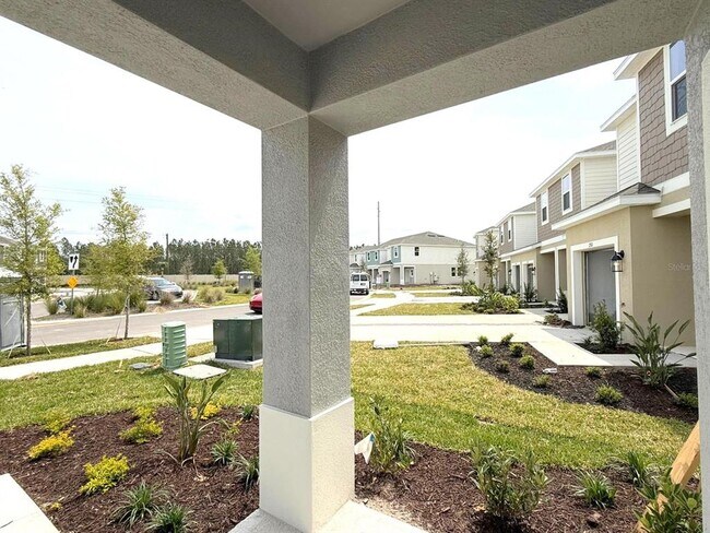 Building Photo - 2081 Hallier Cv