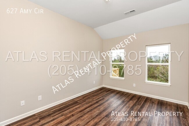 Building Photo - 627 Amy Circle Tuscaloosa, AL 35404