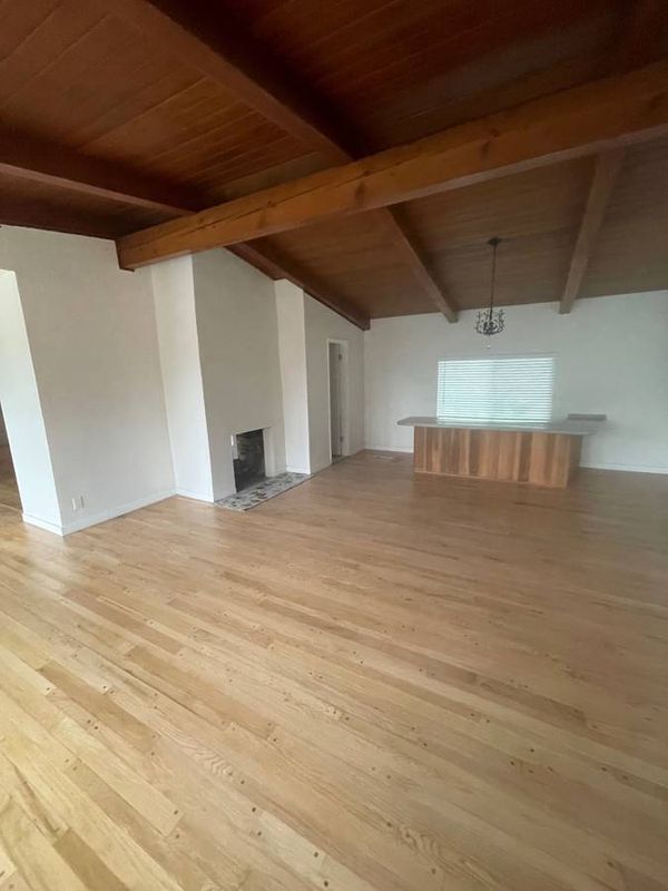 Building Photo - 5741 E 23rd St