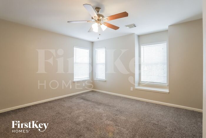 Building Photo - 411 Remington Creek Dr