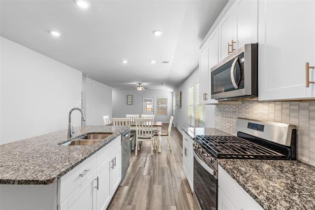 Building Photo - 7151 Rolling Waters Wy