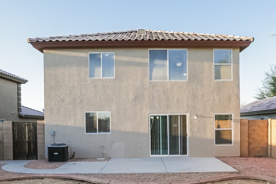 Building Photo - 11845 W Lupine Ave