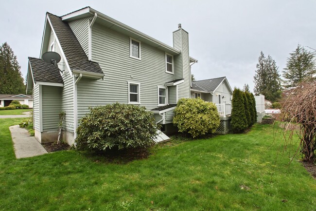 Building Photo - Beautiful Home in Gleneagle Neighborhood
