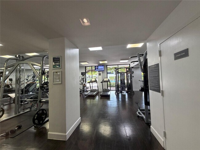 Building Photo - 3300 NE 192 St