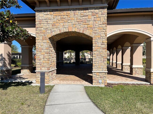 Building Photo - 13321 Oakenshaw Ln