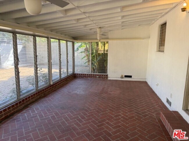 Building Photo - 1334 Morningside Way