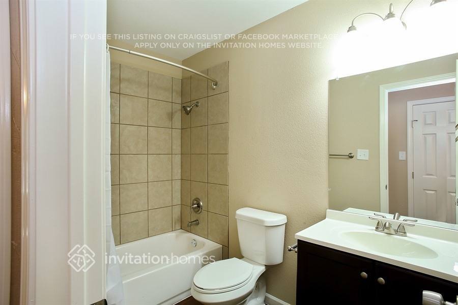 Building Photo - 2308 Tallowood Ct
