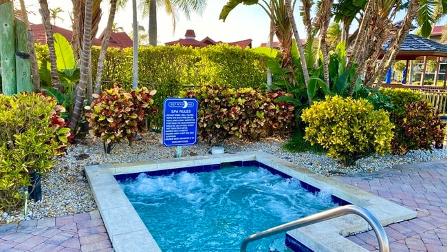 Building Photo - 107 Half Moon Cir