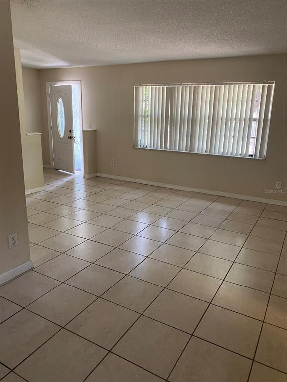 Building Photo - 322 Black Oak Ct