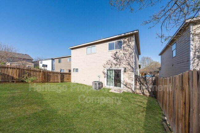 Building Photo - 219 Coriander Bend