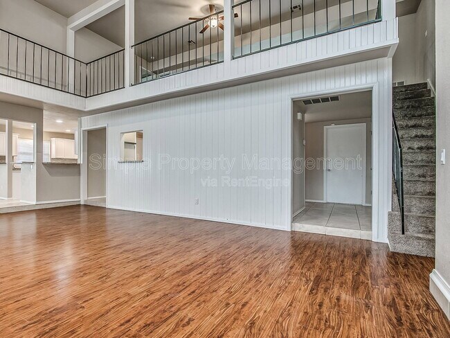 Building Photo - 10824 Admiral Dr