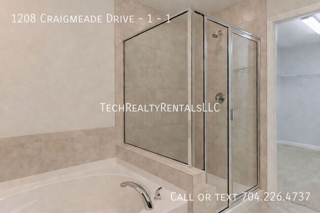 Building Photo - 1208 Craigmeade Dr