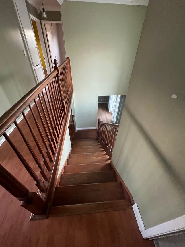 Building Photo - 22240 Wyandotte St