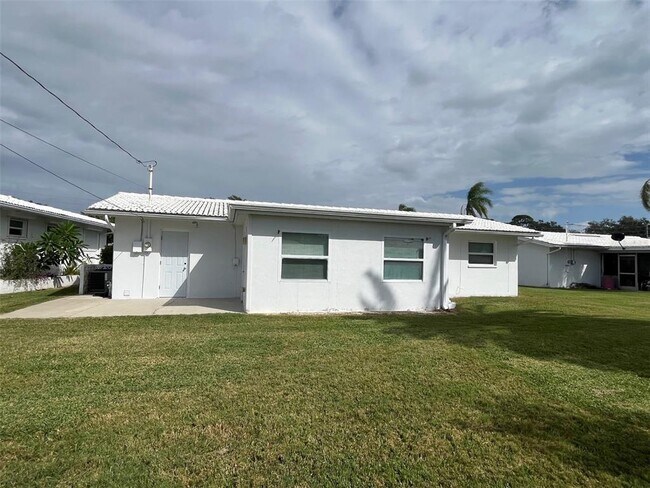 Building Photo - 8732 140th Way N