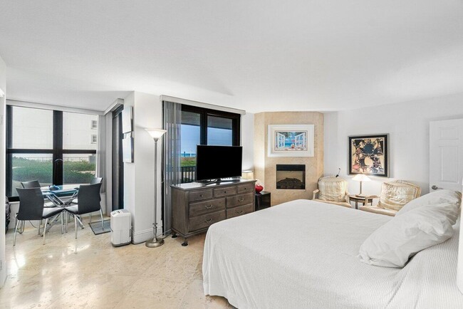 Building Photo - 3610 S Ocean Blvd