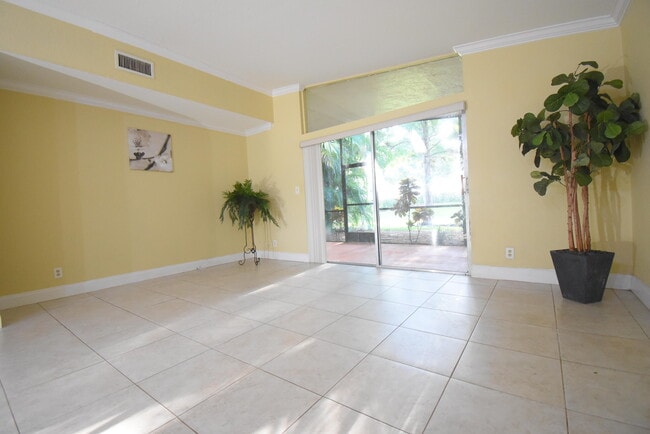 Building Photo - 22237 Woodborn Dr