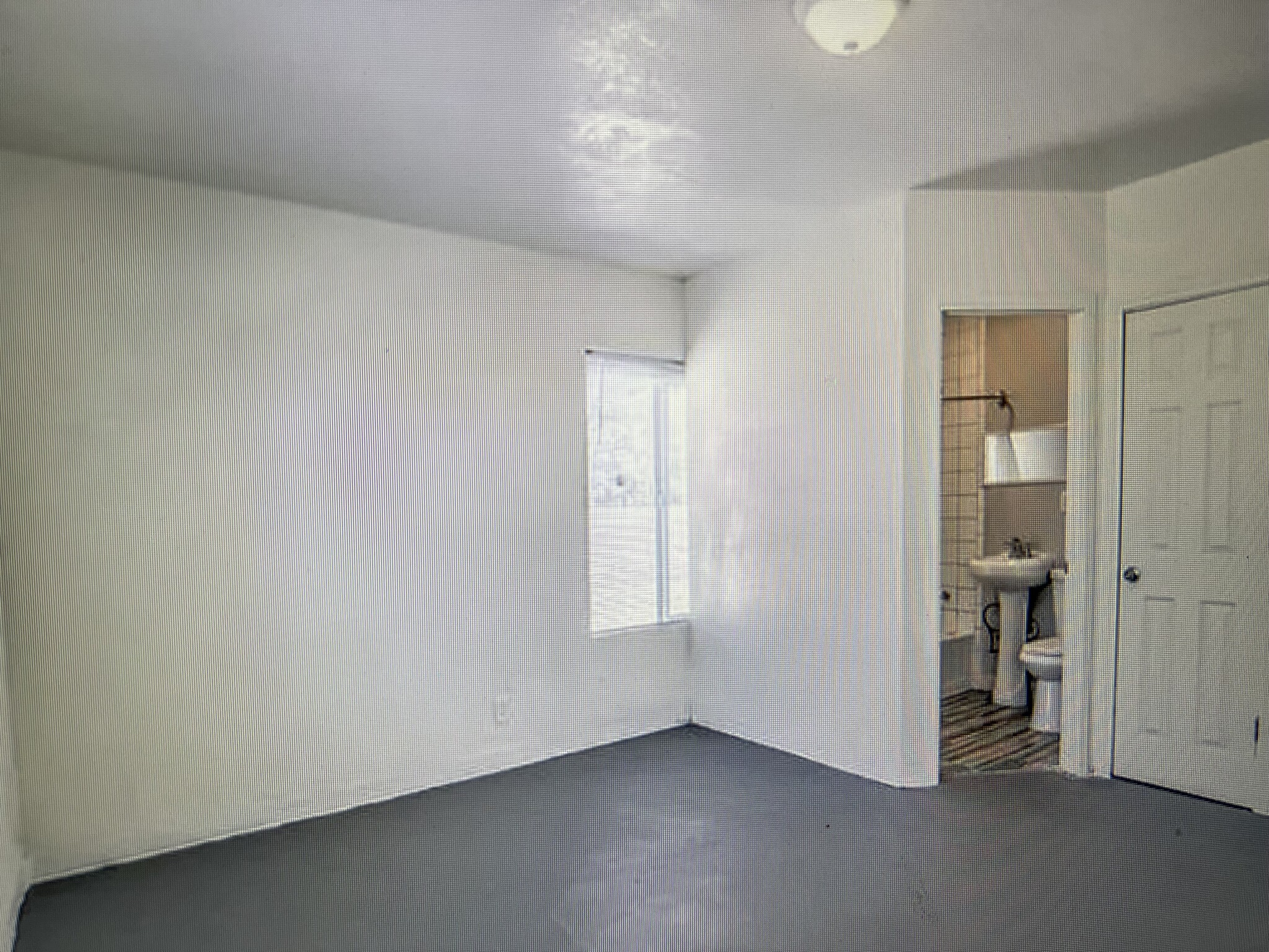 Building Photo - 2204 Fair Ave