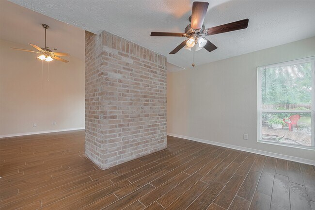 Building Photo - 2717 Elder Rd