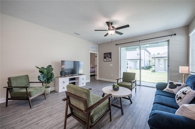 Building Photo - 7753 Somersworth Dr