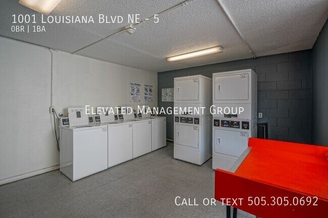 Building Photo - 1001 Louisiana Blvd NE