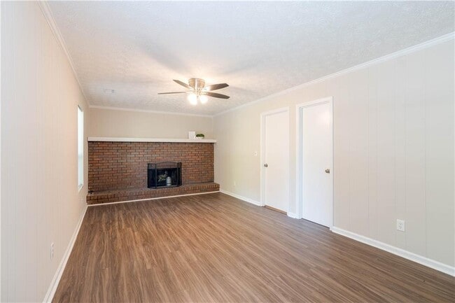 Building Photo - 2759 Shetland Ln NW