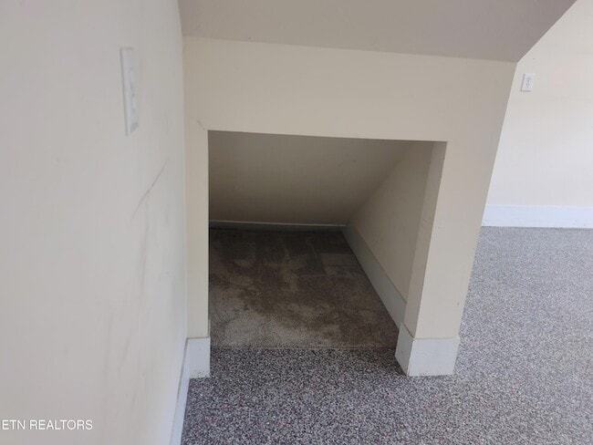 Building Photo - 144 Hardinberry St