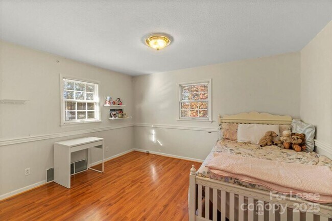 Building Photo - 4 Bedroom 2.5 Bath Home In Conover! Tours available starting March 1st!