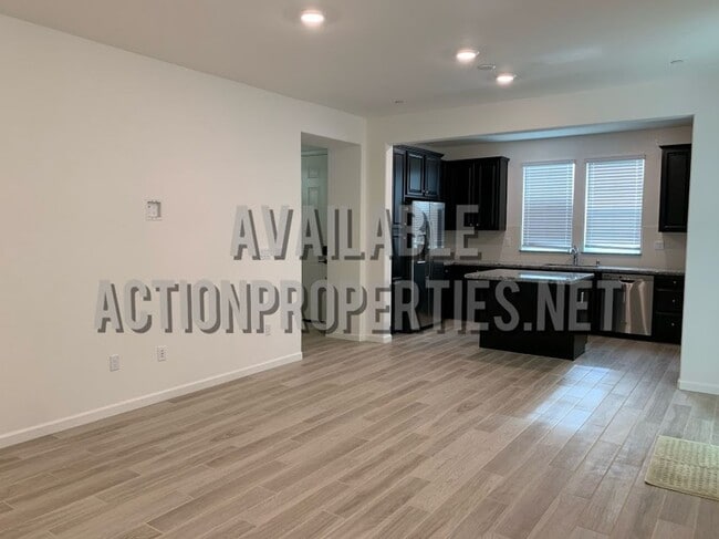 Building Photo - Solar ! Lennar Home - 3 Bed, 2.5 Bath -2 Car, Beautiful, Master Downstairs full of Modern Design ...