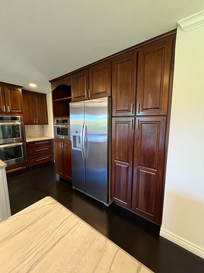 Building Photo - 4925 Regla Ct