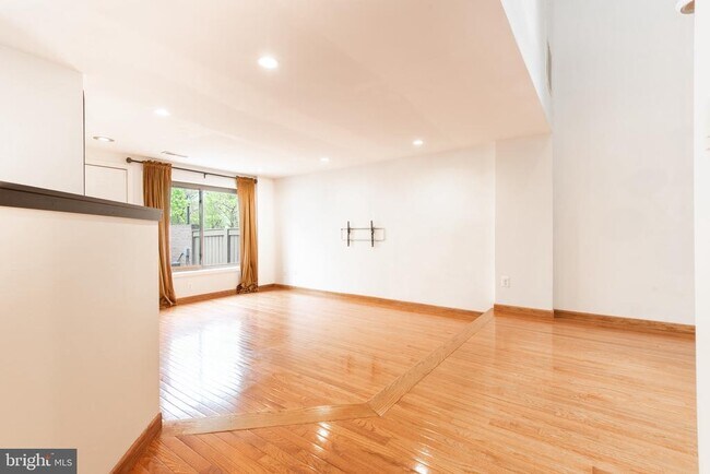 Building Photo - 18153 Tunstall Dr