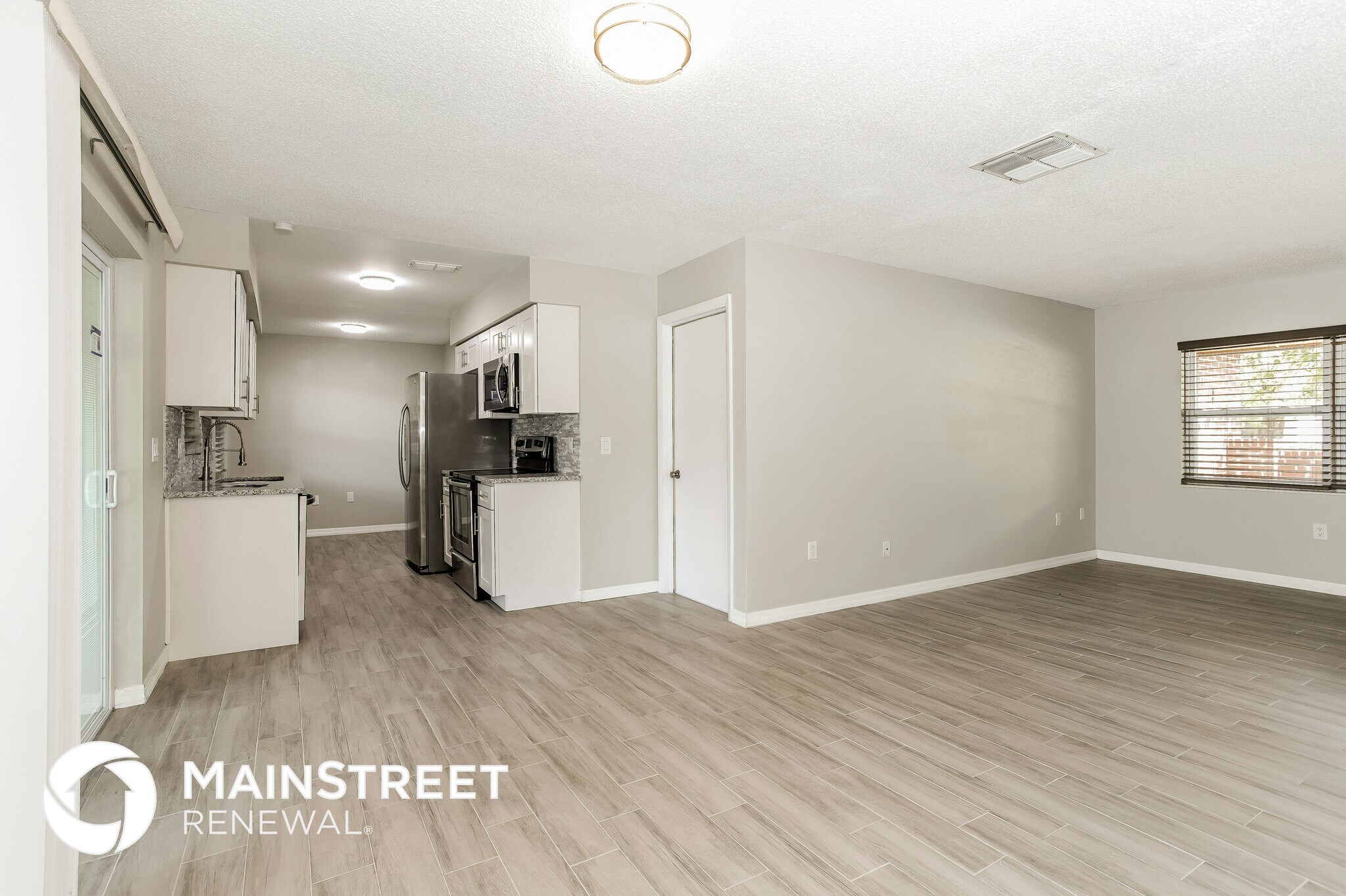 Building Photo - 3728 Yosemite Dr