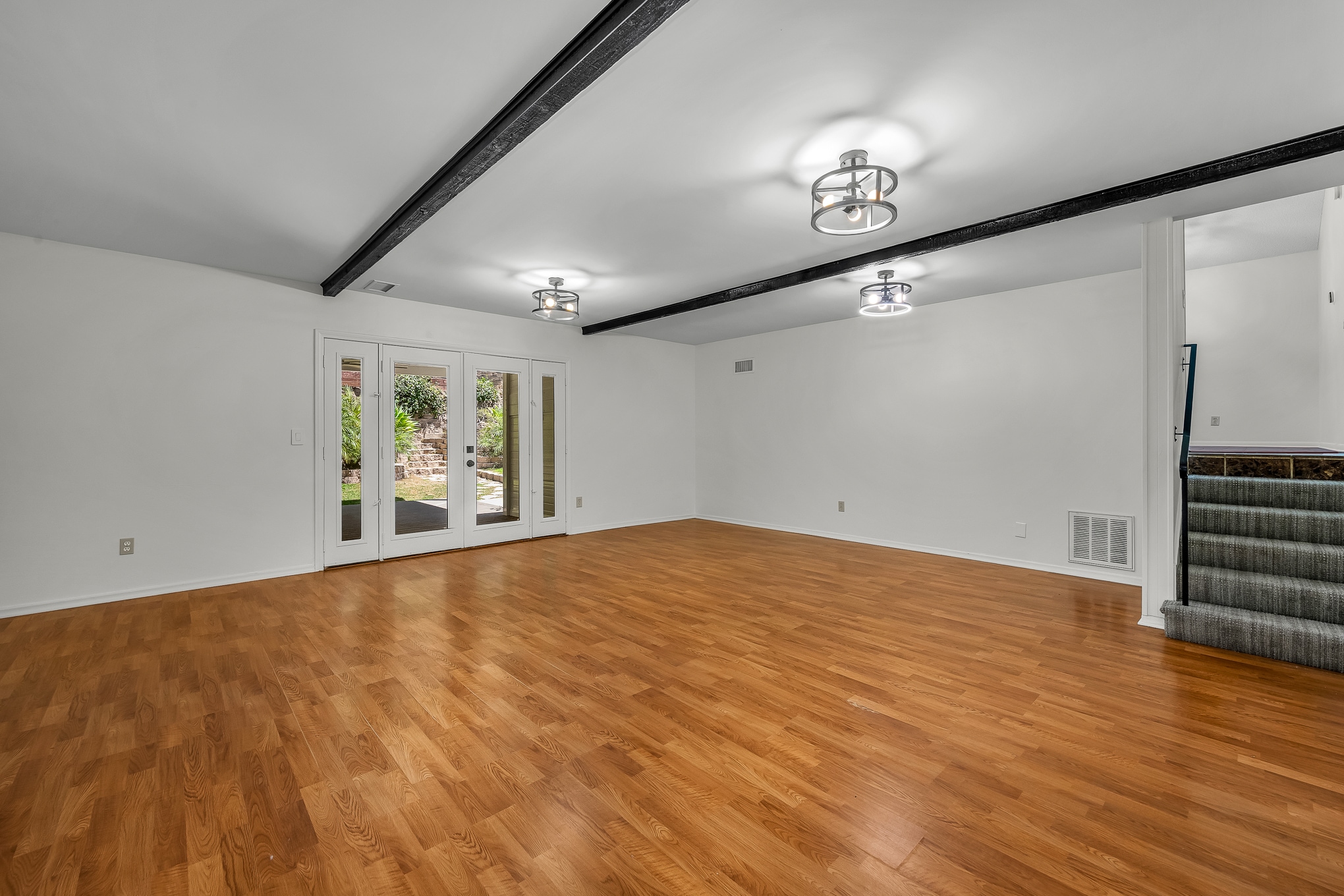 Building Photo - 4076 Tropico Way