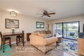 Building Photo - 9000 Jacaranda Ln