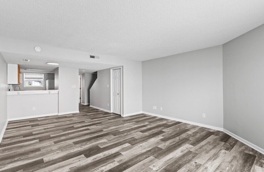 Building Photo - 6703 Jefferson Pl