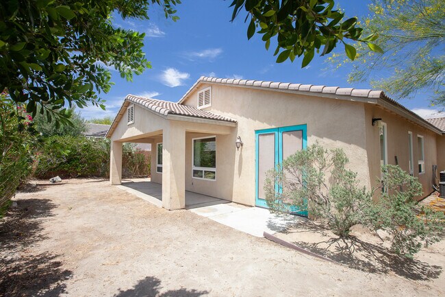 Building Photo - 66223 Palo Verde Trail