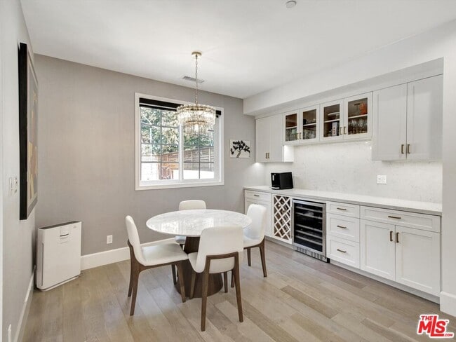 Building Photo - 10593 Kinnard Ave