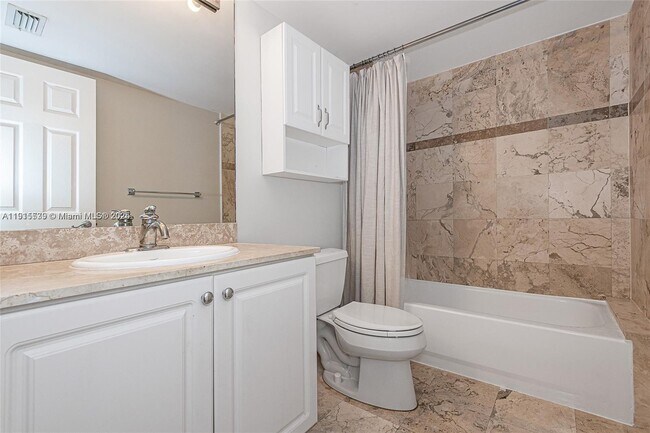 Building Photo - 7800 Collins Ave