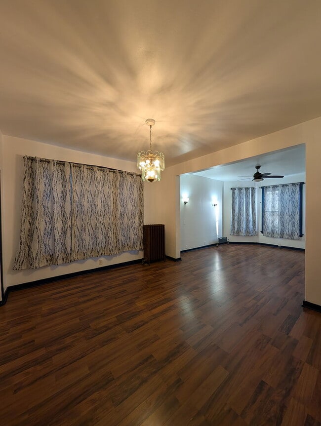 Building Photo - 1420 S Millard Ave